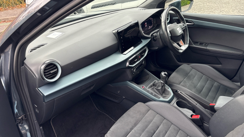 SEAT Arona 1.0 TSI 110 XPERIENCE Lux 5dr Petrol Hatchback